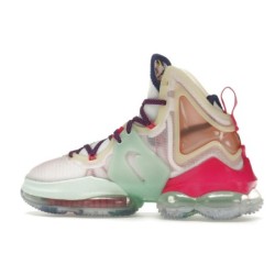 Nike LeBron 19 - Performance Basketball Suprême