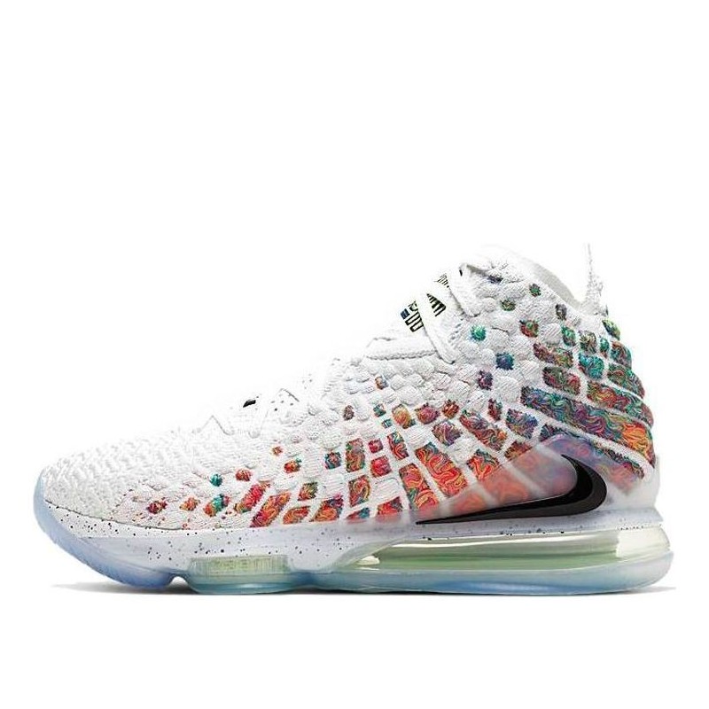 Nike LeBron 17 - Réactivité Immédiate