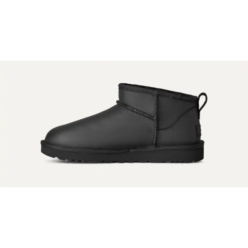 Achetez UGG Classic Ultra Mini Cuir | Satisfaction Garantie